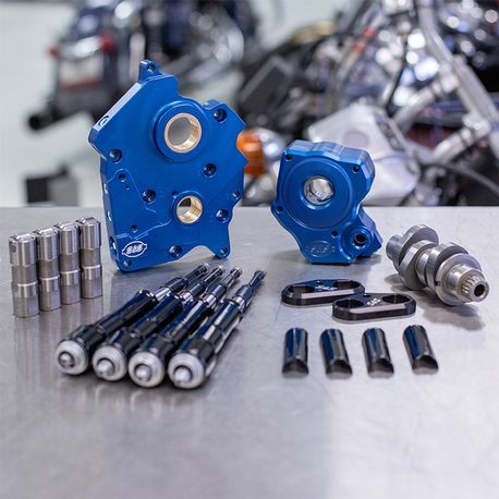 Chain Drive 465C Cam Chest Kit with Black Pushrod Tubes for Oil Cooled 2017-up M8 Models
